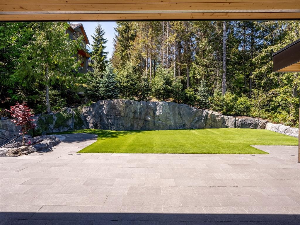 3452 Blueberry Drive, Whistler, BC, V8E 0B9 - 23