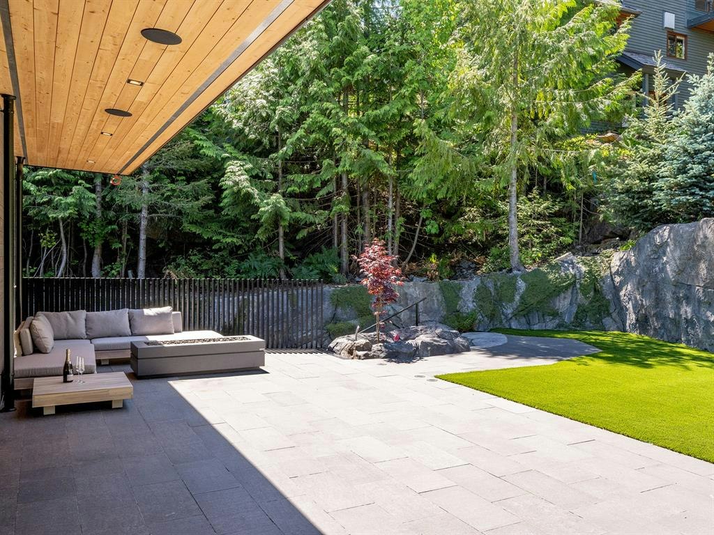 3452 Blueberry Drive, Whistler, BC, V8E 0B9 - 14