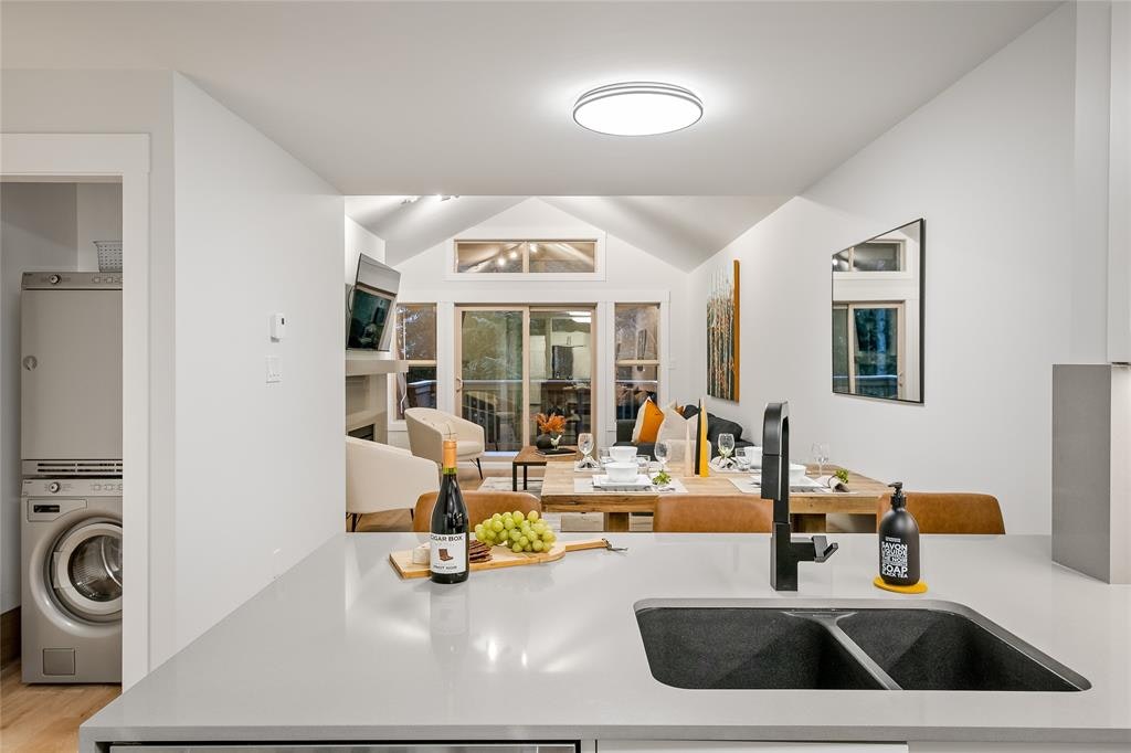 21-4890 Painted Cliff Road, Whistler, BC, V8E 1C9 - 11