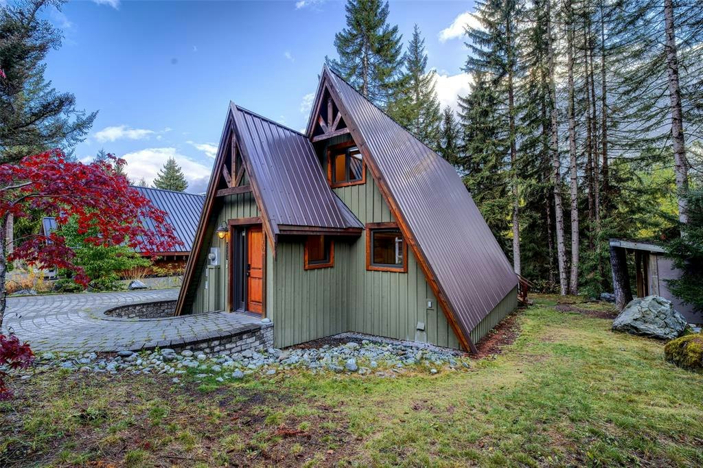 7102 Nesters Road, Whistler, BC, V8E 0E2