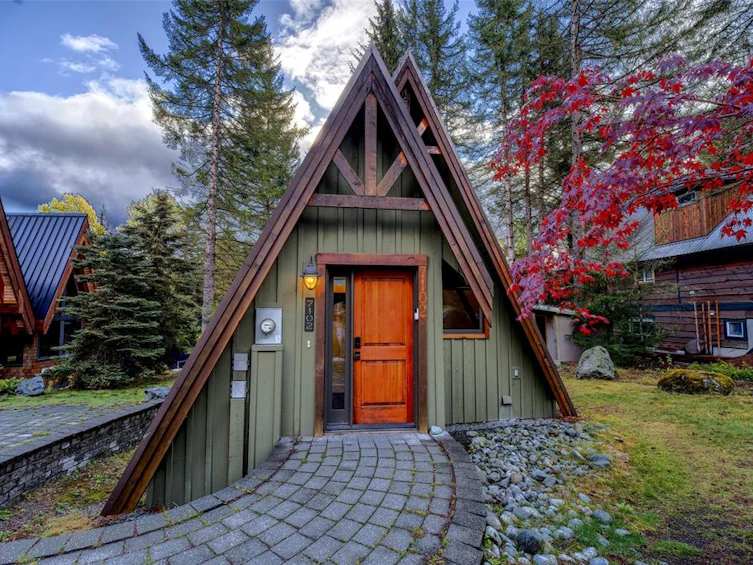 7102 Nesters Road, Whistler, BC, V8E 0E2 - 2