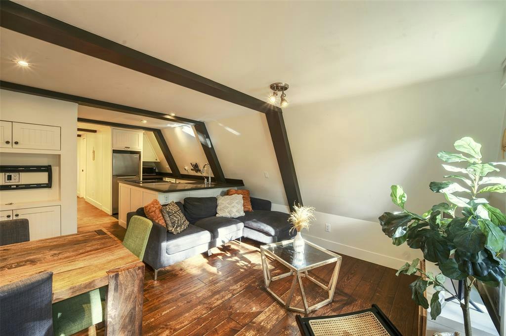 7102 Nesters Road, Whistler, BC, V8E 0E2 - 10