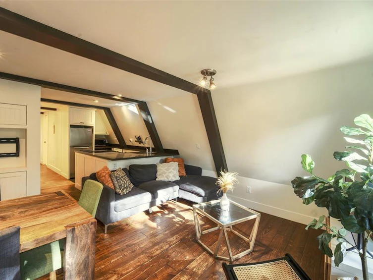 7102 Nesters Road, Whistler, BC, V8E 0E2 - 10
