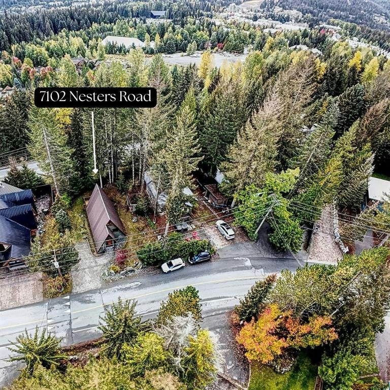 7102 Nesters Road, Whistler, BC, V8E 0E2 - 29
