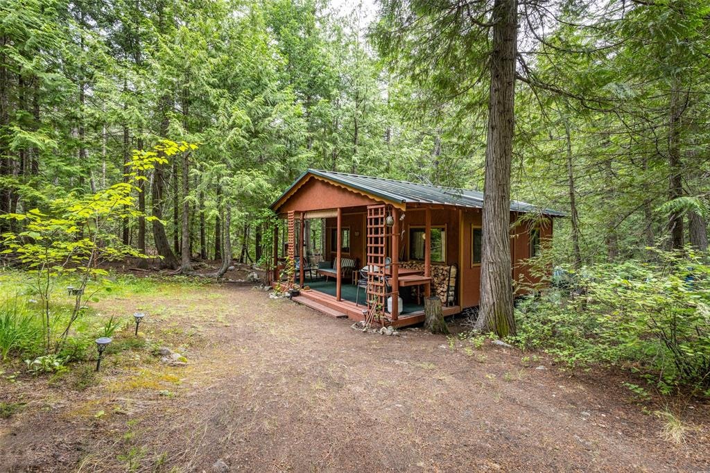 9540 Pemberton Portage Road, Pemberton, BC, V0N 2L1 - 13