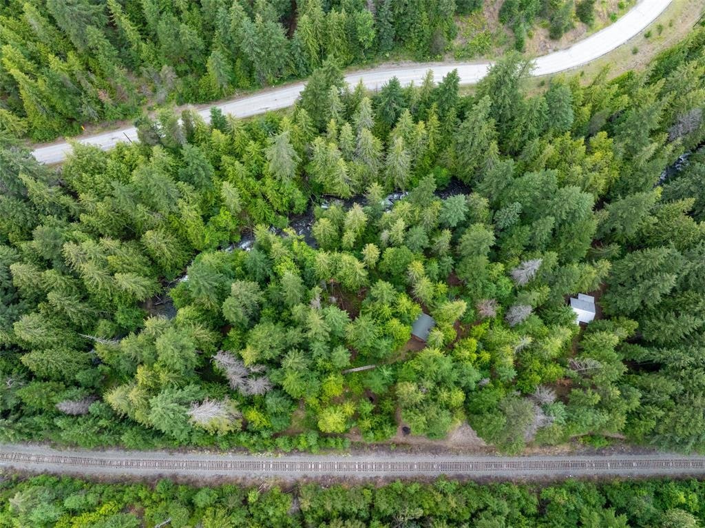 9540 Pemberton Portage Road, Pemberton, BC, V0N 2L1 - 28