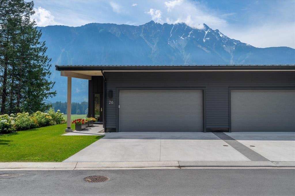 26-4000 Sunstone Way - 3