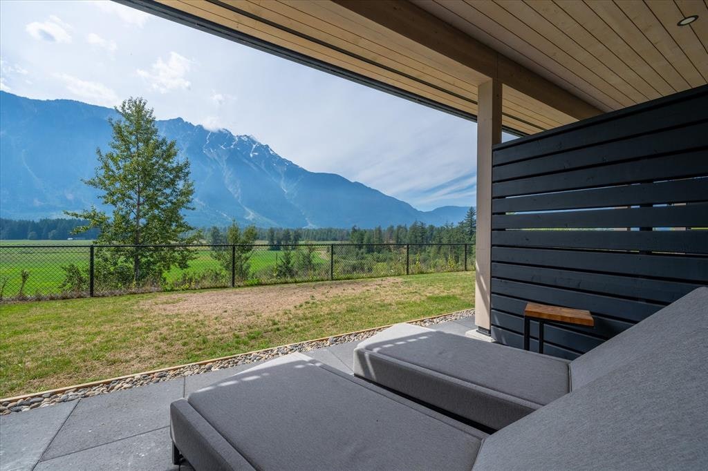 26-4000 Sunstone Way, Pemberton, BC, V0N 2L3 - 22