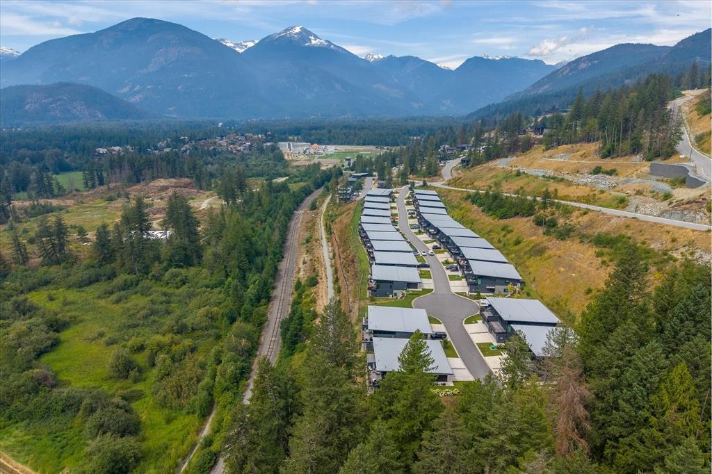 26-4000 Sunstone Way, Pemberton, BC, V0N 2L3 - 38