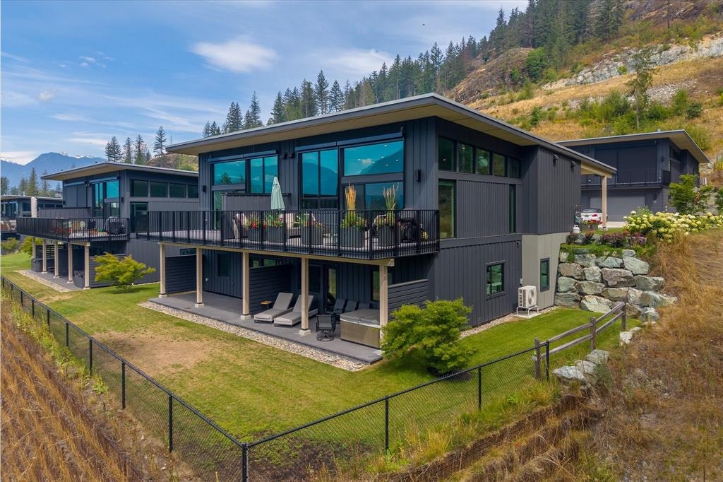26-4000 Sunstone Way, Pemberton, BC, V0N 2L3 - 40