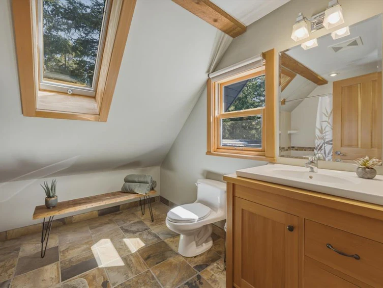 5 Garibaldi Drive, Whistler, BC, V8E 0A7 - 18