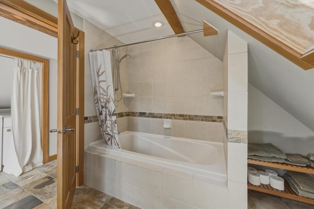 5 Garibaldi Drive, Whistler, BC, V8E 0A7 - 19