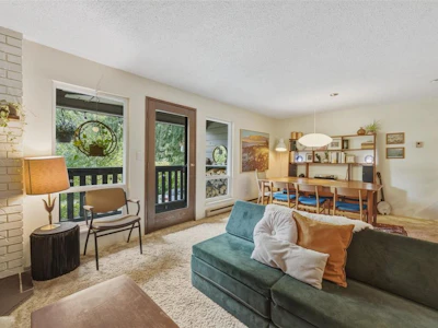 9-8138 Cedar Springs Road - 5