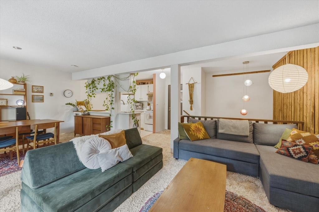 9-8138 Cedar Springs Road - 4