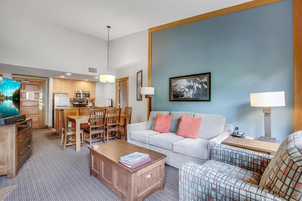403D-2036 London Lane, Whistler, BC, V8E 0N7 - 9