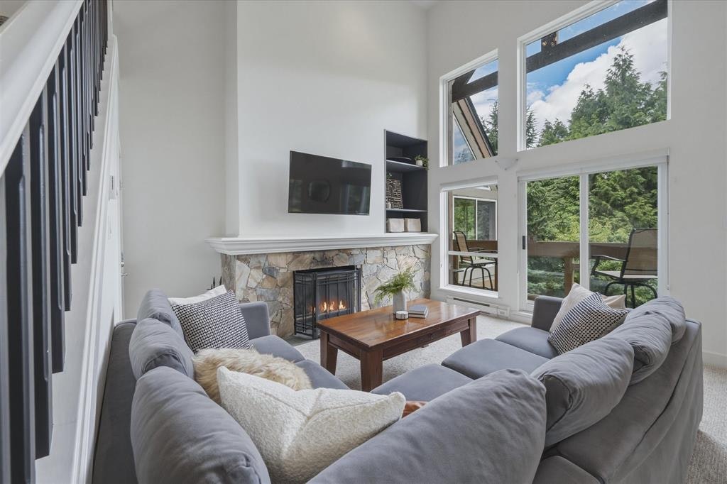 28-4628 Blackcomb Way - 2