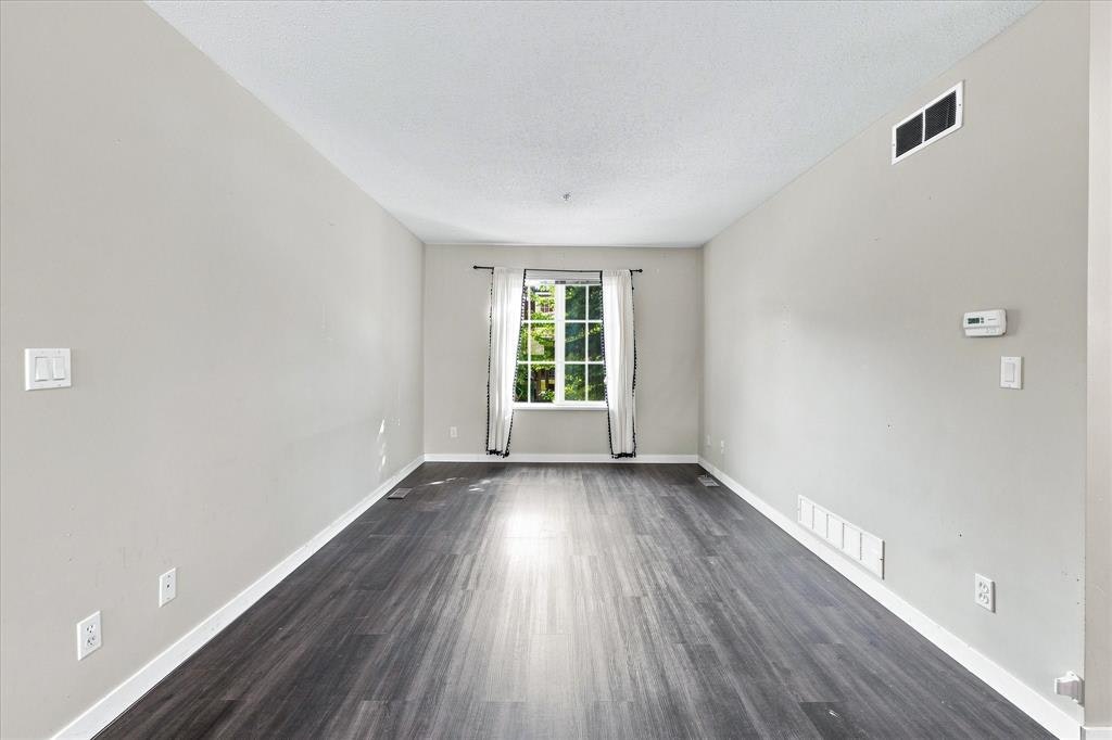1-1444 Vine Road - 5
