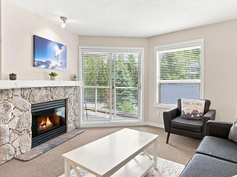 338-4800 Spearhead Drive, Whistler, BC, V8E 1G1 - 2