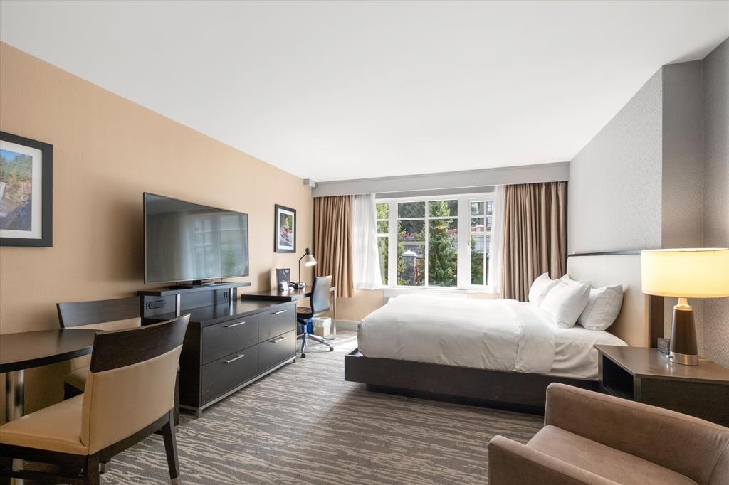 466/468-4050 Whistler Way - 3