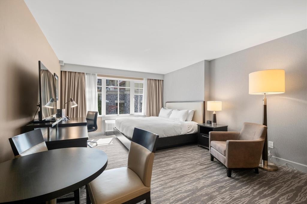 466/468-4050 Whistler Way - 2