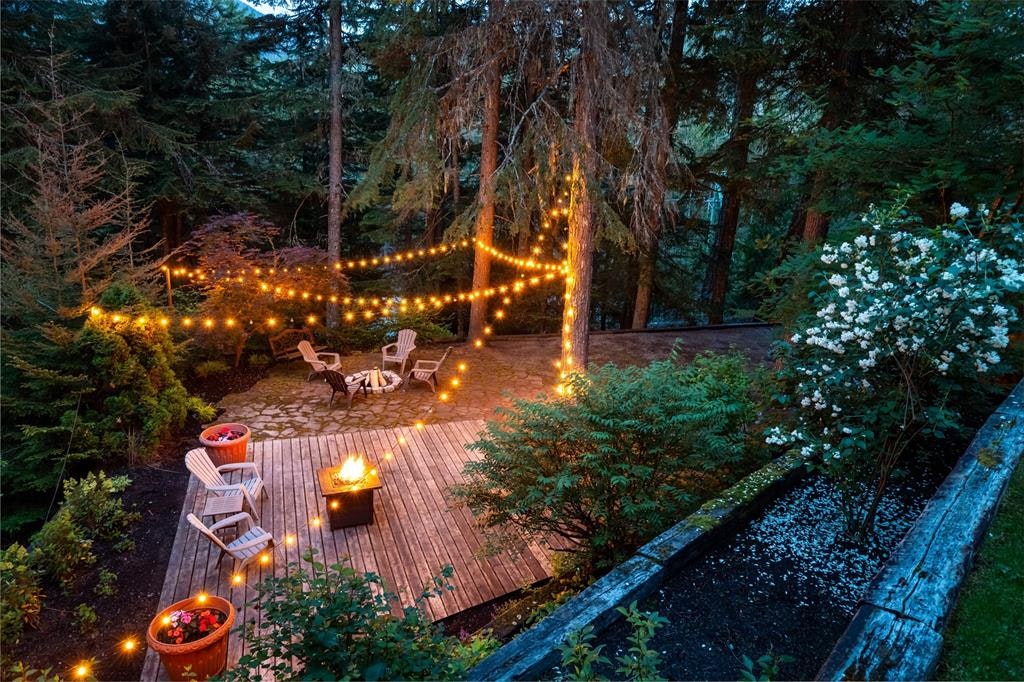 9167 Emerald Drive, Whistler, BC, V8E 0G5