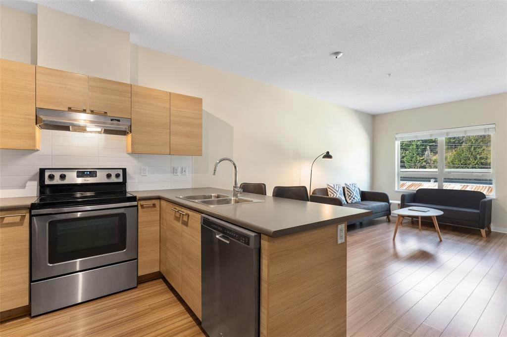202-7445 Frontier Street - 4