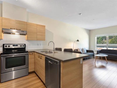 202-7445 Frontier Street - 4
