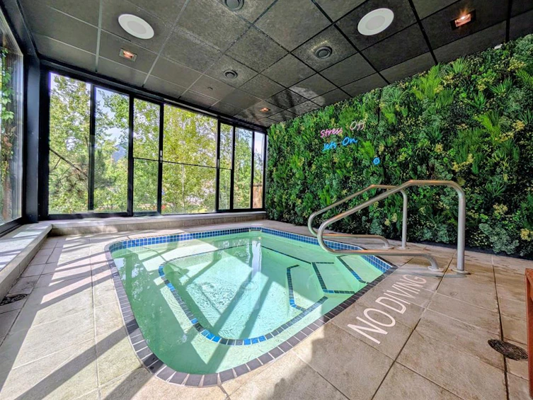 903-4293 Mountain Square, Whistler, BC, V8E 1B8 - 22