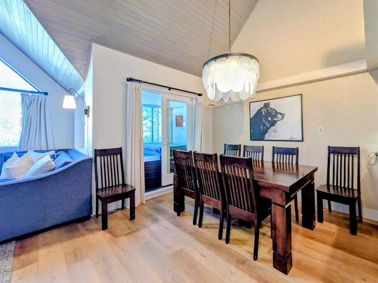 903-4293 Mountain Square, Whistler, BC, V8E 1B8 - 14