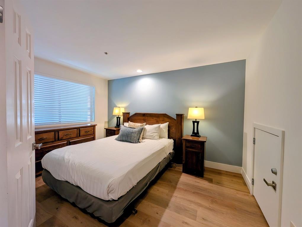 903-4293 Mountain Square, Whistler, BC, V8E 1B8 - 12
