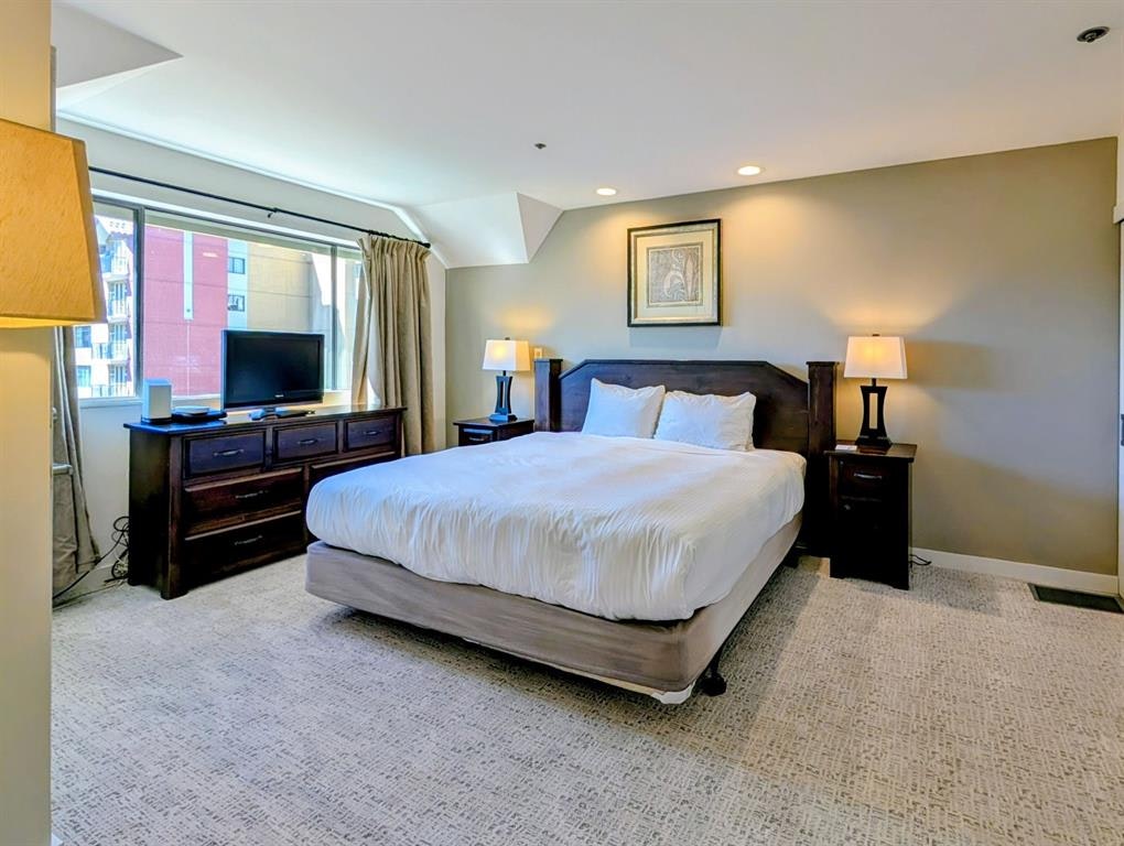 903-4293 Mountain Square, Whistler, BC, V8E 1B8 - 7