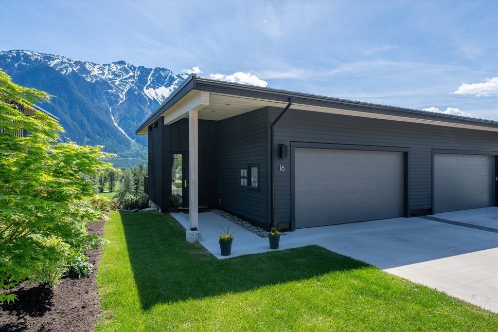 16-4000 Sunstone Way, Pemberton, BC, V0N 2L3 - 30