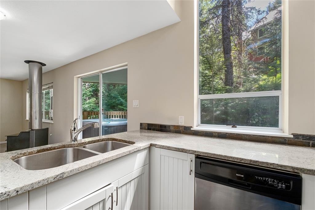 F-2317 Brandywine Way, Whistler, BC, V8E 0A8 - 4