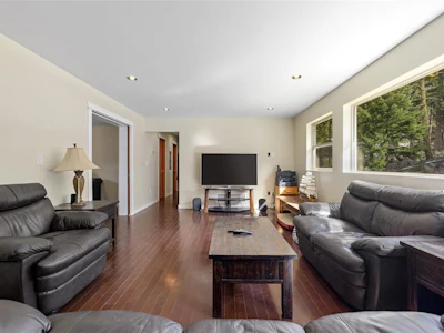 9660 Devine Street - 5