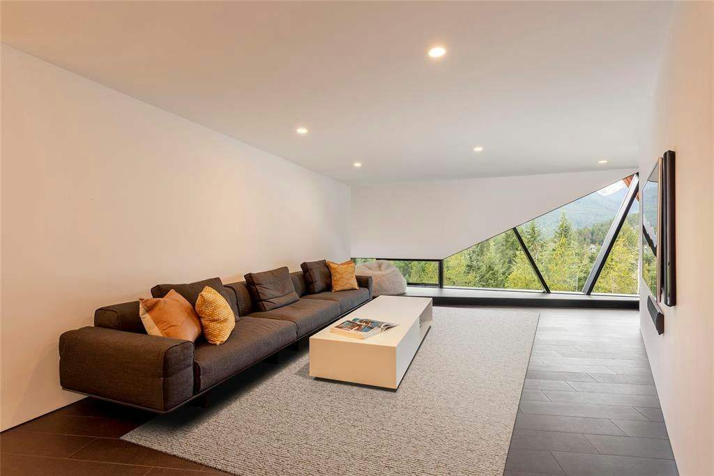 3801 Sunridge Place, Whistler, BC, V8E 0W1 - 15