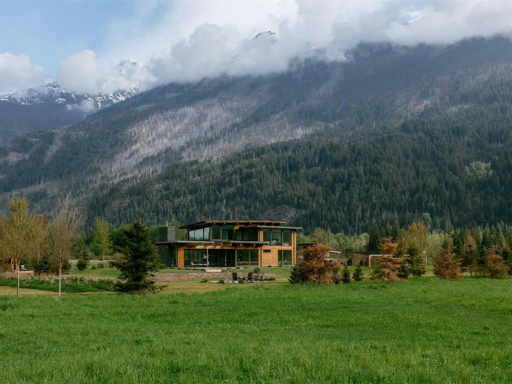 9209 Pemberton Meadows Road - 3