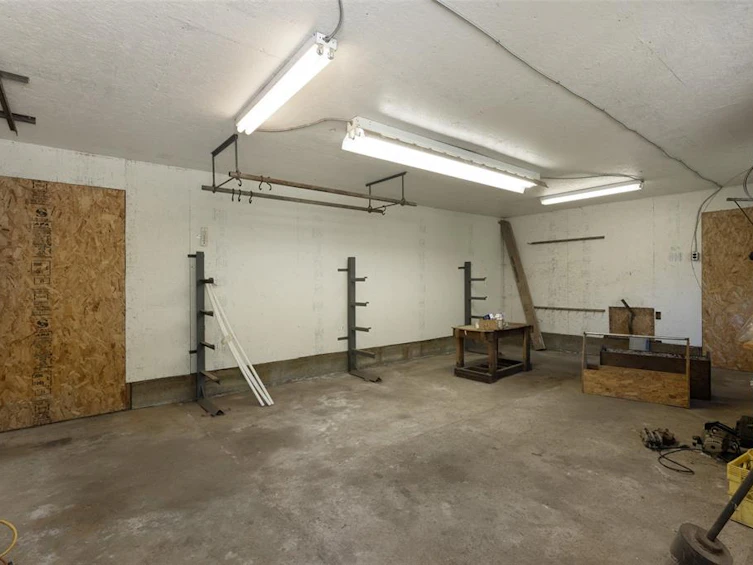 7869 Pemberton Meadows Road, Pemberton, BC, V0N 2L2 - 32