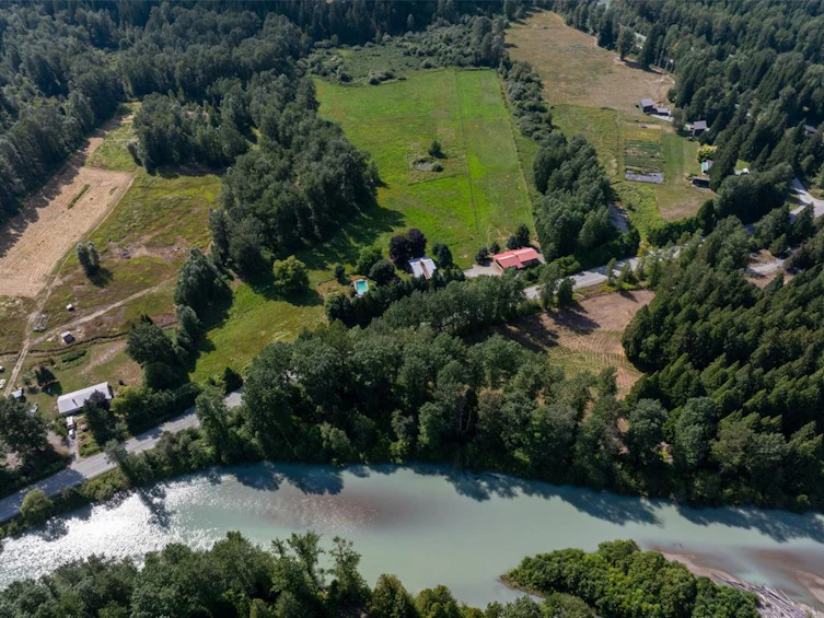 7869 Pemberton Meadows Road, Pemberton, BC, V0N 2L2 - 39