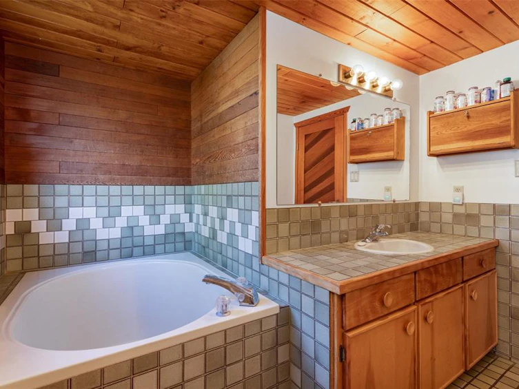 7869 Pemberton Meadows Road, Pemberton, BC, V0N 2L2 - 26