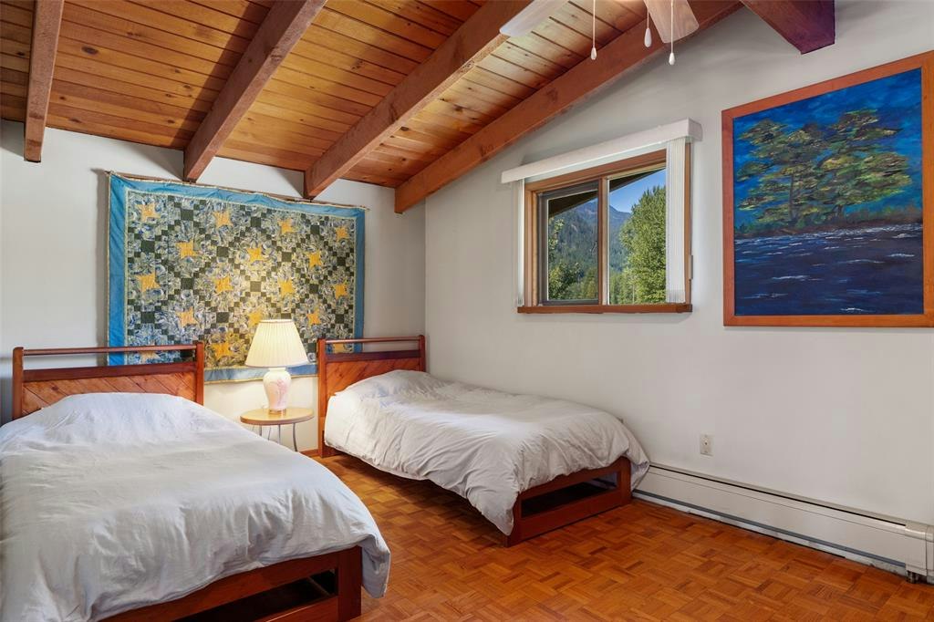 7869 Pemberton Meadows Road, Pemberton, BC, V0N 2L2 - 18