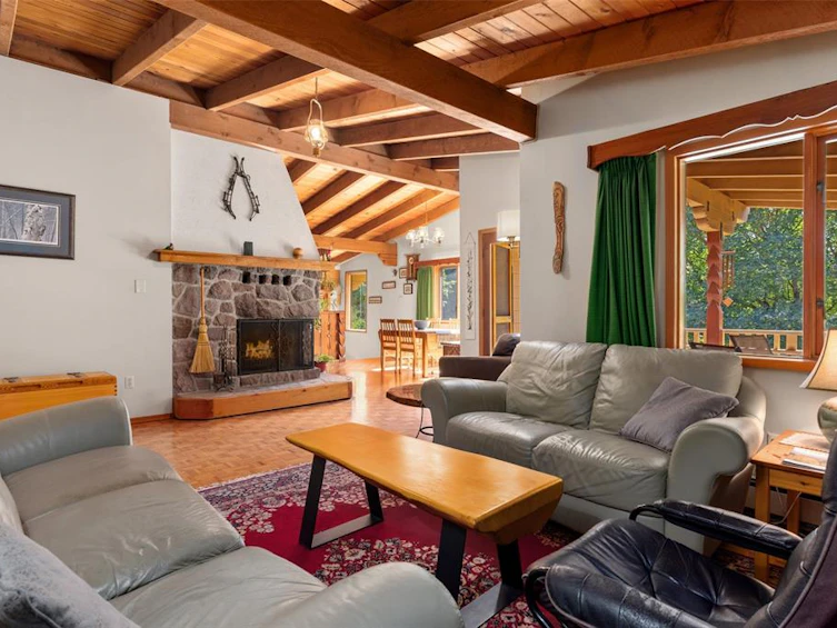 7869 Pemberton Meadows Road, Pemberton, BC, V0N 2L2 - 4