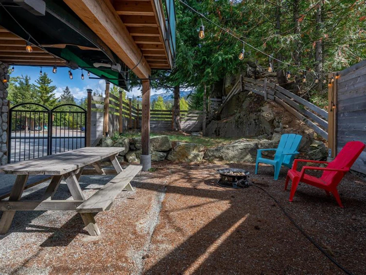 2323 Aspen Court, Whistler, BC, V8E 0A6 - 24