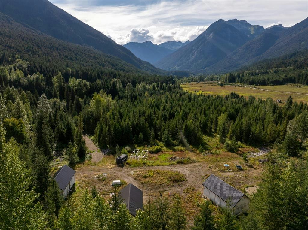 2730 Blackwater Road, Pemberton, BC, V0N 1L0 - 8