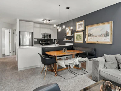 4-2014 London Lane - 5