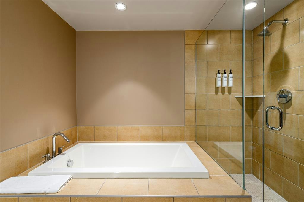 103B-2020 London Lane, Whistler, BC, V0N 1B2 - 13