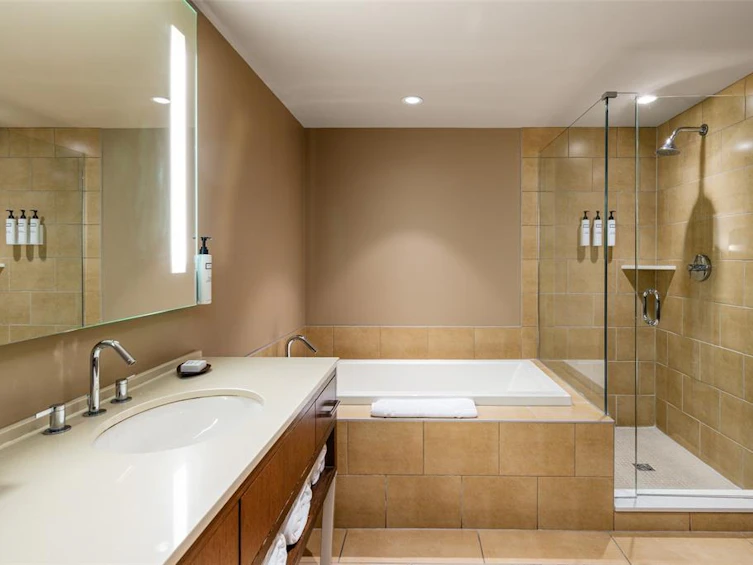 103B-2020 London Lane, Whistler, BC, V0N 1B2 - 17