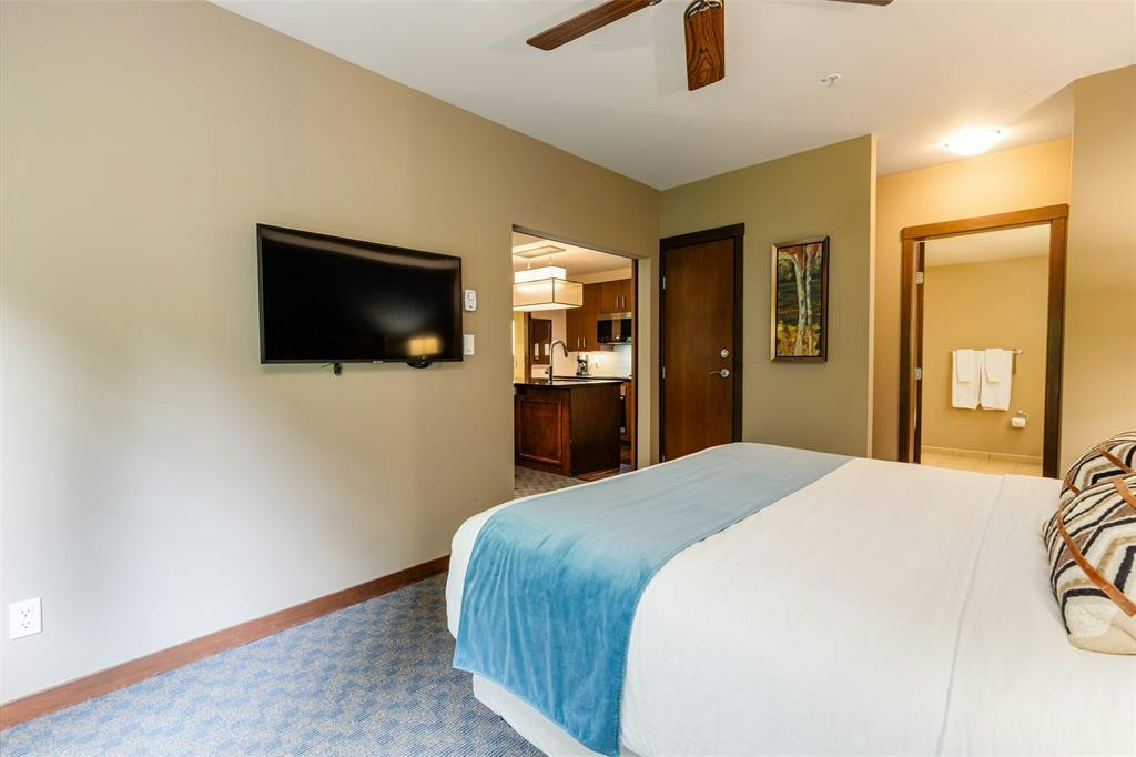 103B-2020 London Lane, Whistler, BC, V0N 1B2 - 11