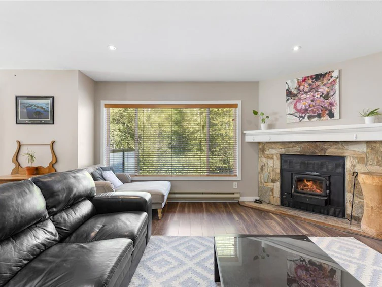 6-7467 Prospect Street, Pemberton, BC, V0N 2L1 - 2
