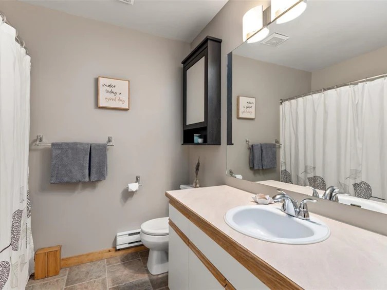 6-7467 Prospect Street, Pemberton, BC, V0N 2L1 - 17