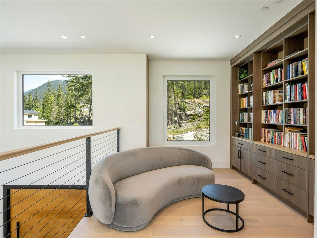 9333 Warbler Way, Whistler, BC, V8E 1M1 - 14